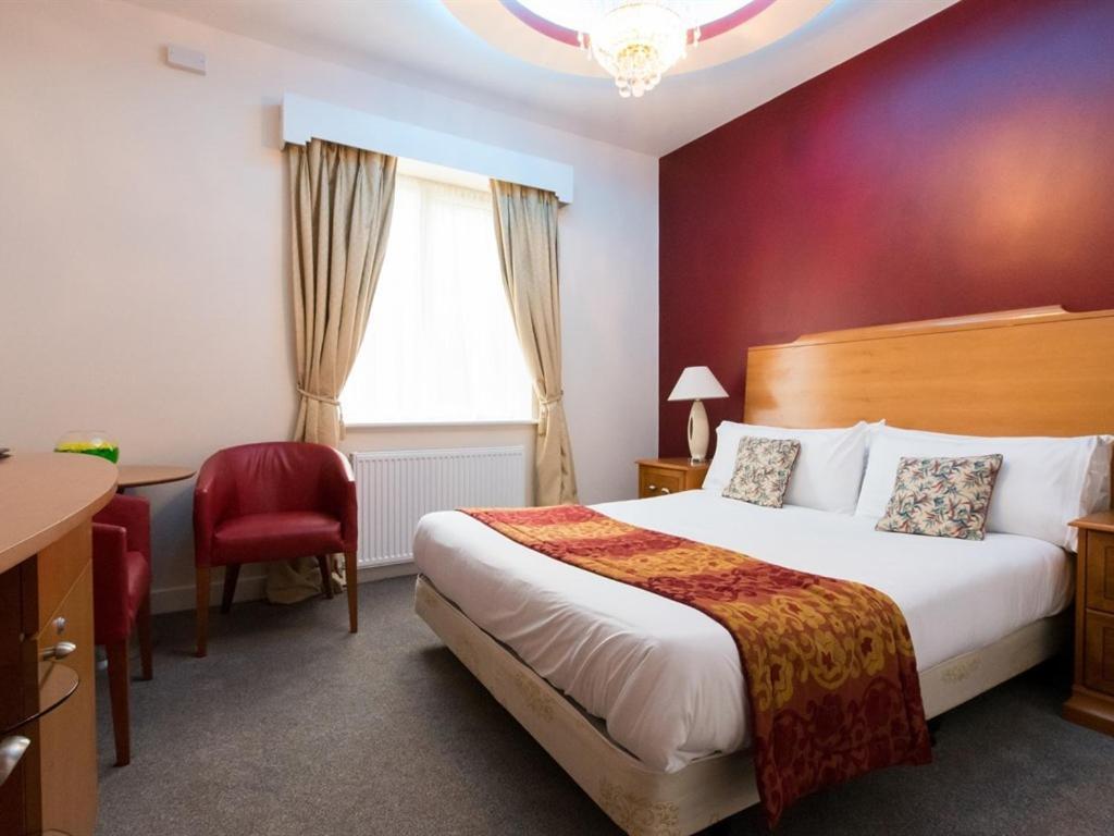 The Pearl Hotel Peterborough Ngoại thất bức ảnh